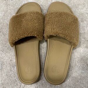 Lululemon ladies size 10